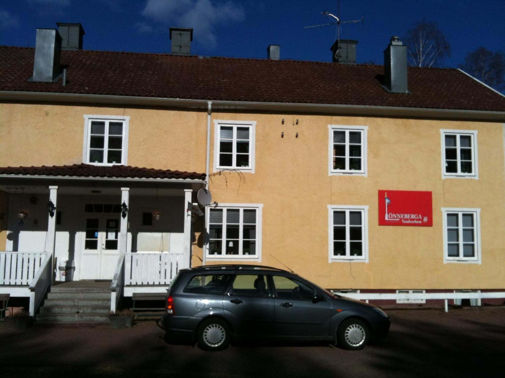 Loenneberga Vandrarhem & Hostel Exterior photo