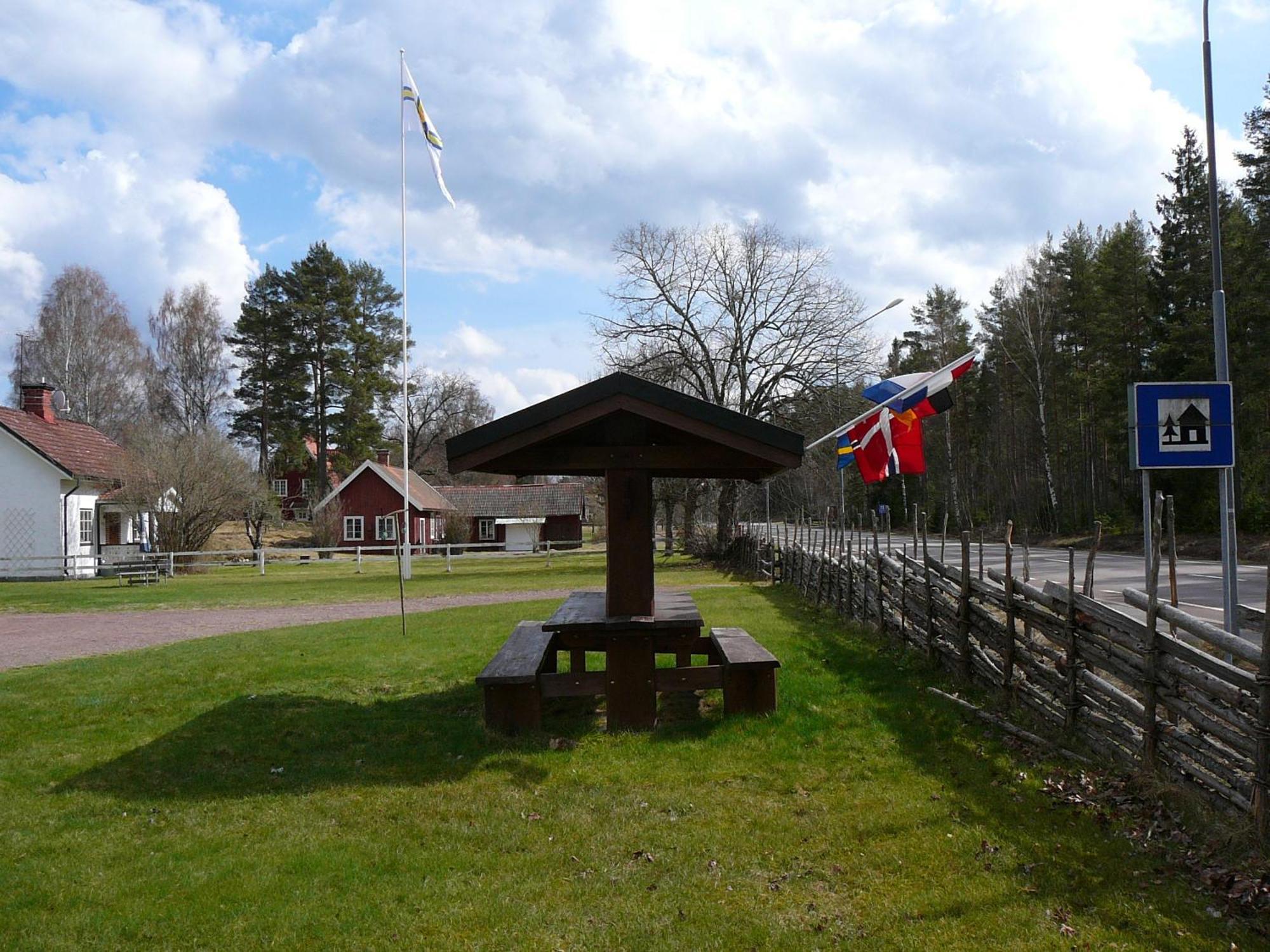 Loenneberga Vandrarhem & Hostel Exterior photo