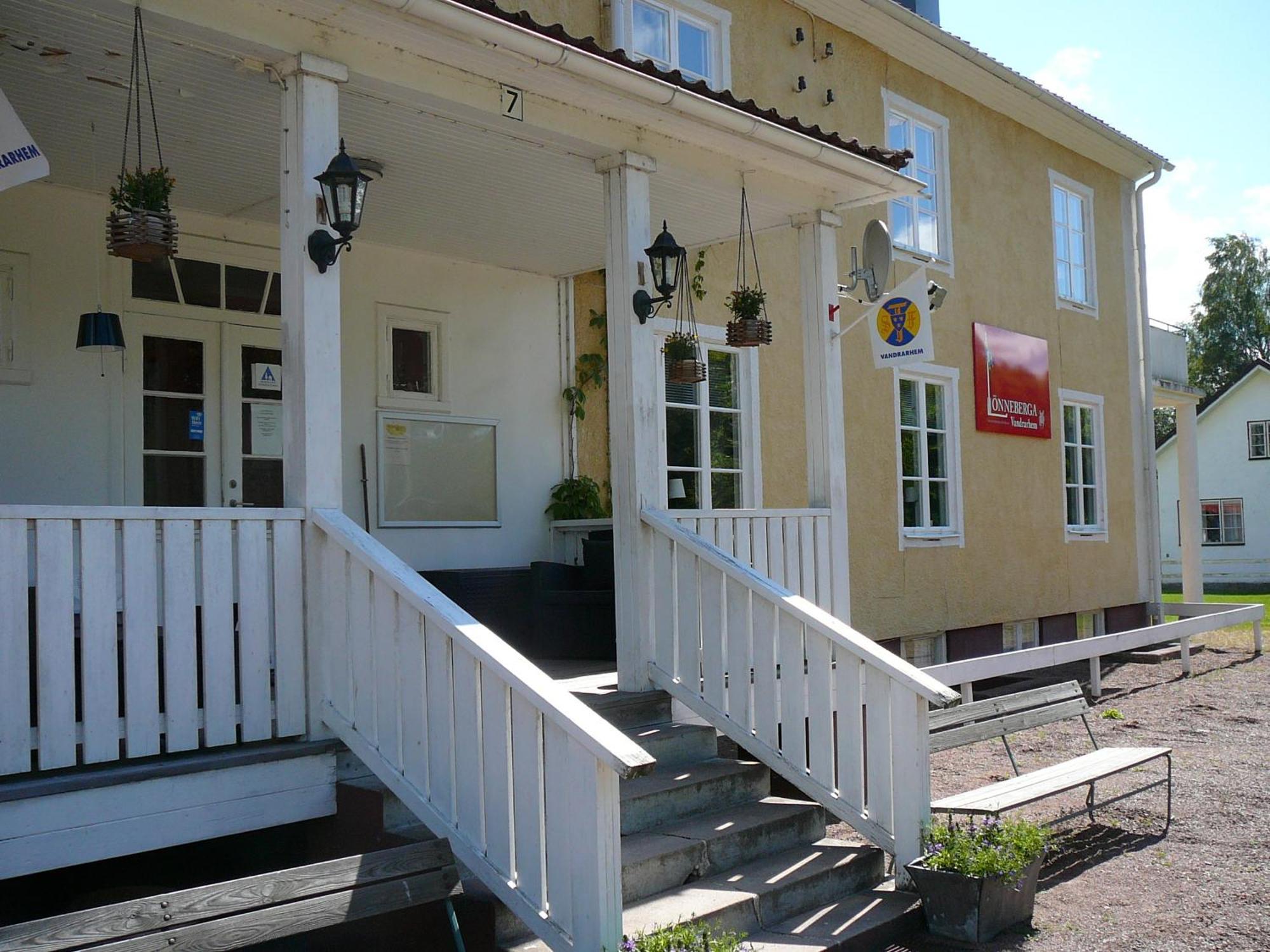 Loenneberga Vandrarhem & Hostel Exterior photo